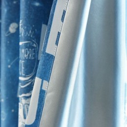 Cartoon Blauw Ruimtepatroon Bedrukt Verduisteringsgordijn Op Maat Gemaakt Voor Jongens Kinderkamer